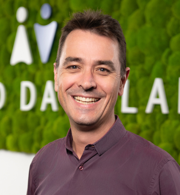 Dr. Wolfgang Fengler